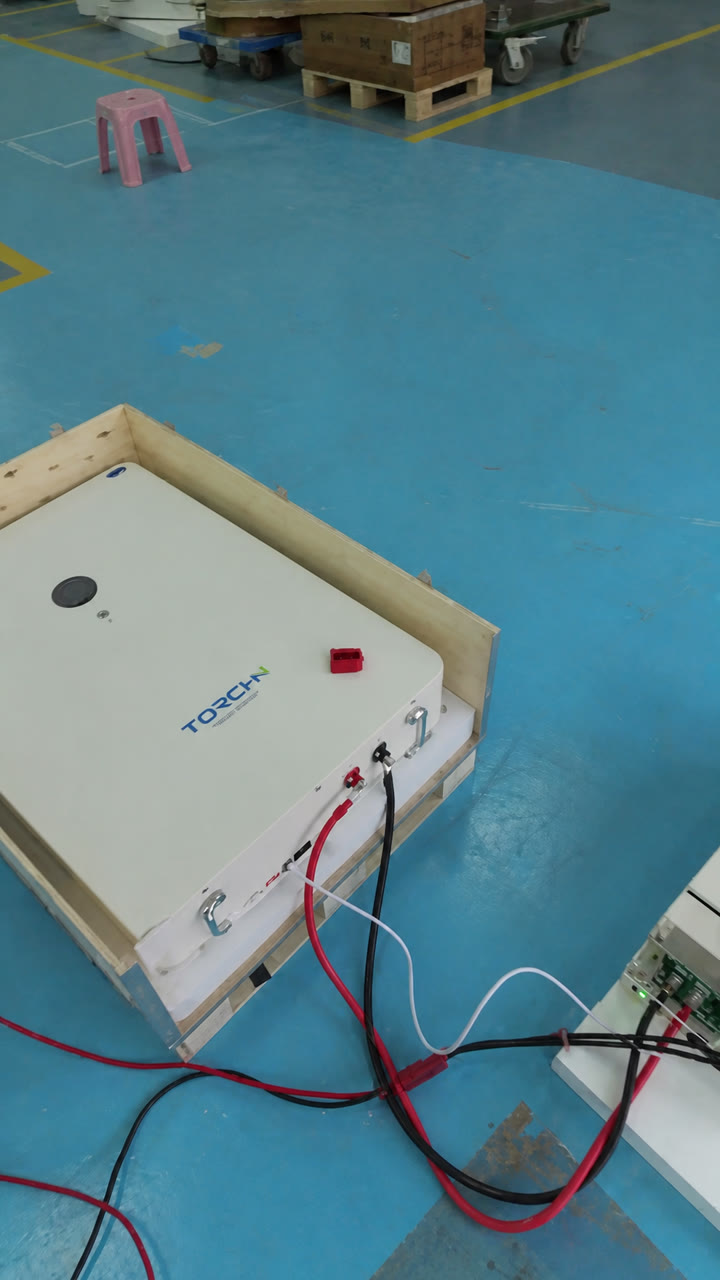 朝鲜 12 套 3kW 光伏离网储能系统出货案例项目图片 4